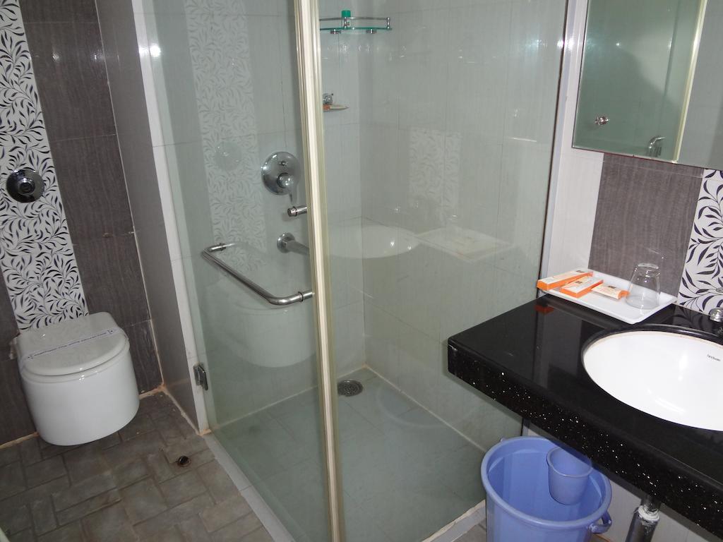 ויסאקפאטנם Hotel Budhil Park חדר תמונה