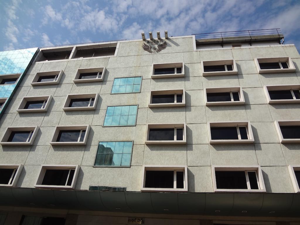 ויסאקפאטנם Hotel Budhil Park מראה חיצוני תמונה