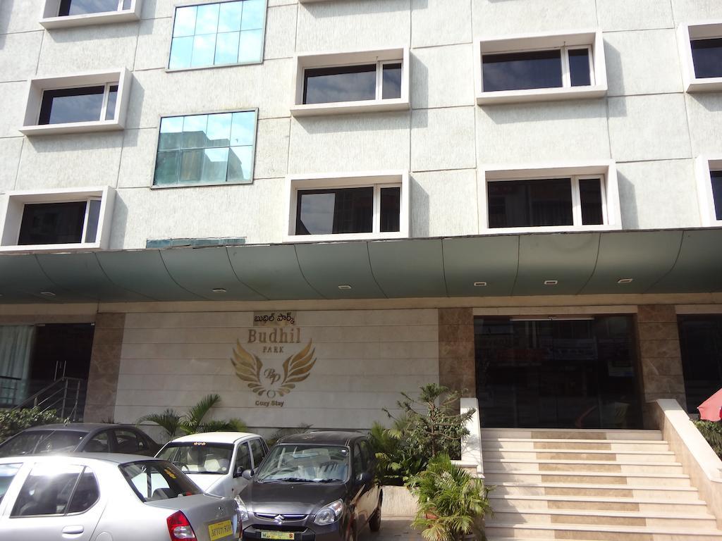ויסאקפאטנם Hotel Budhil Park מראה חיצוני תמונה