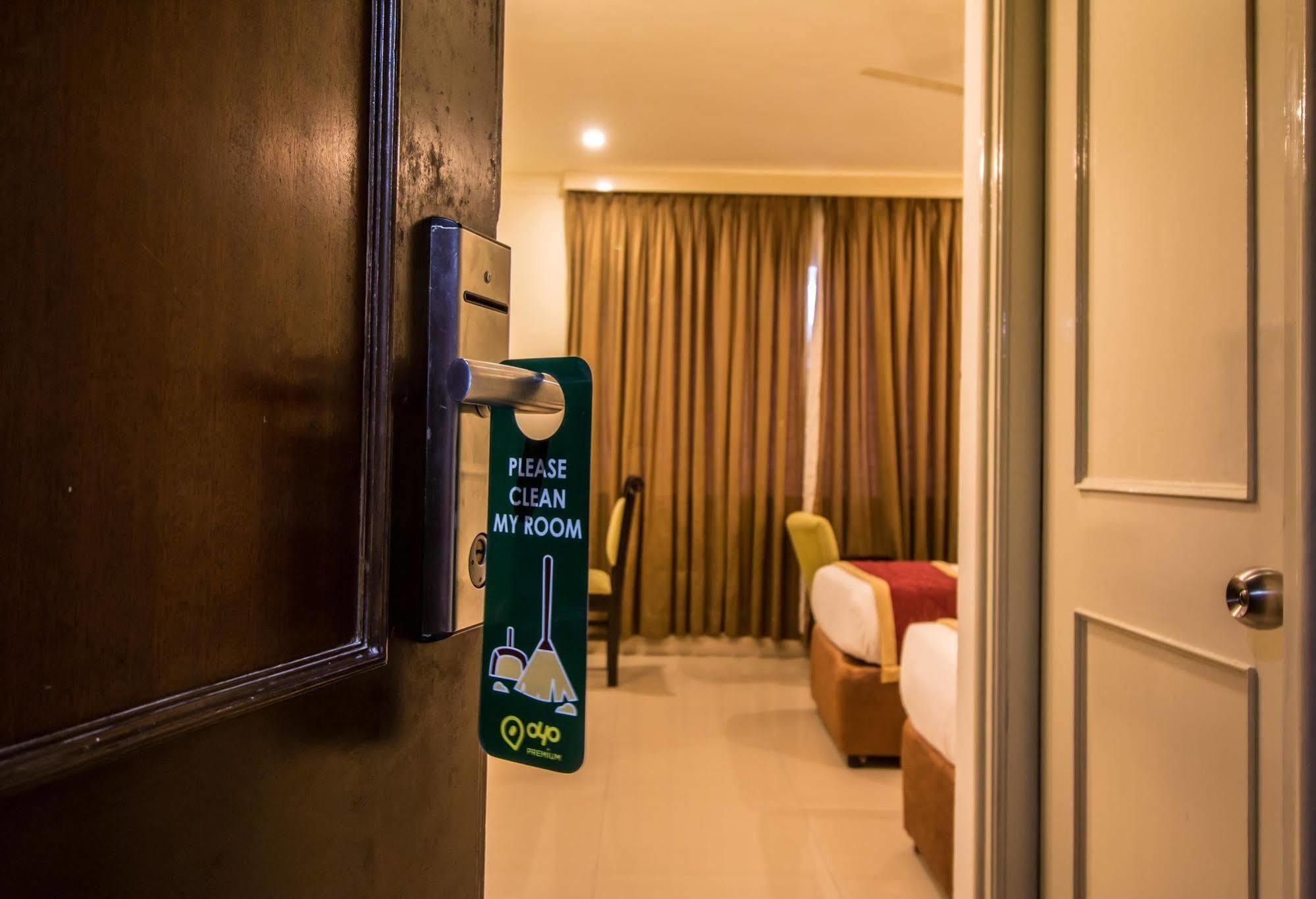 ויסאקפאטנם Hotel Budhil Park מראה חיצוני תמונה
