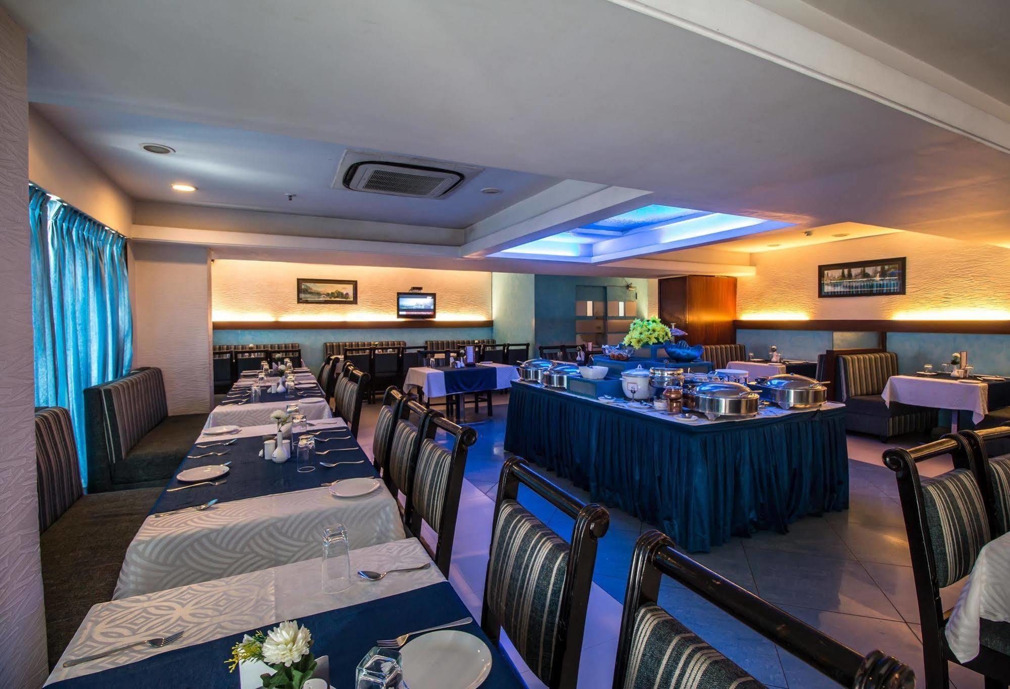 ויסאקפאטנם Hotel Budhil Park מראה חיצוני תמונה