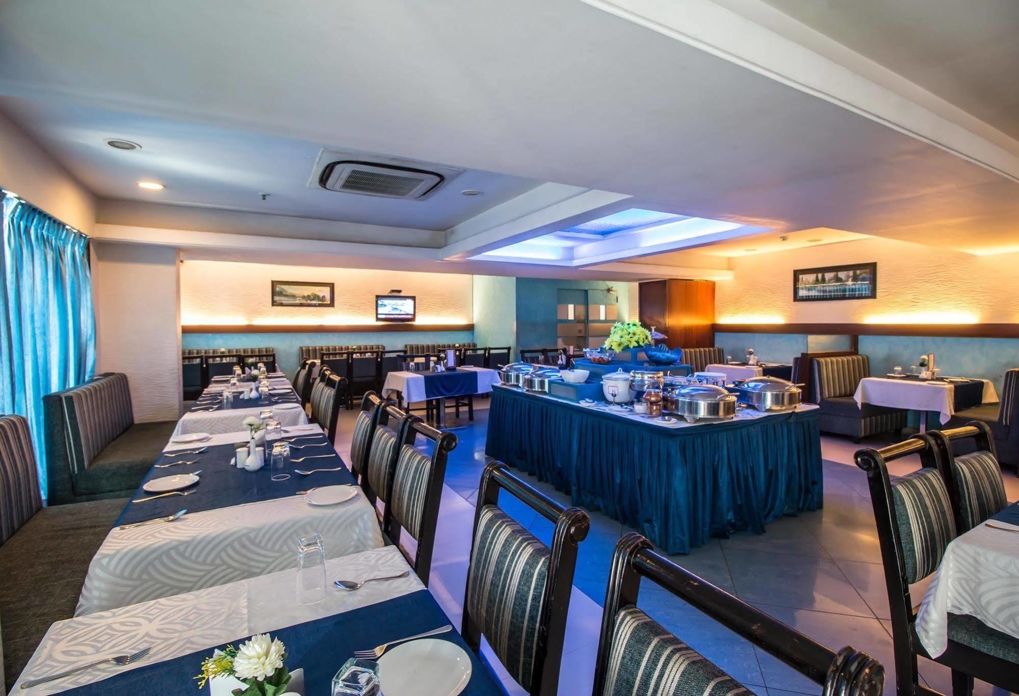 ויסאקפאטנם Hotel Budhil Park מראה חיצוני תמונה